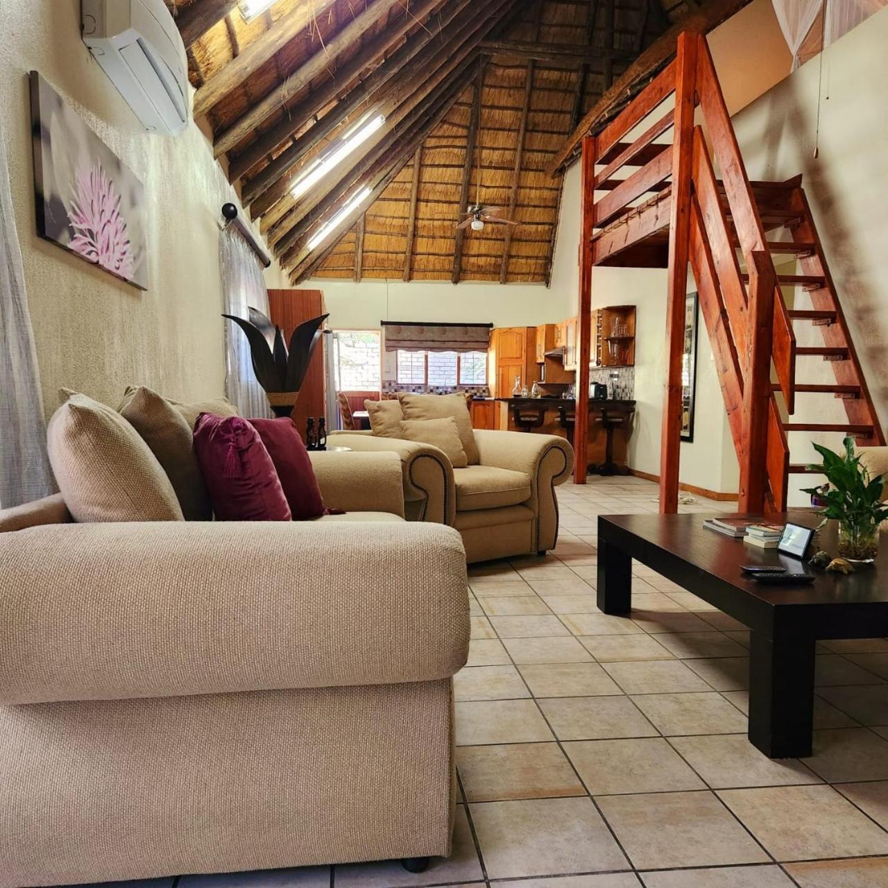Orange Gecko Cottage Phalaborwa Exterior photo